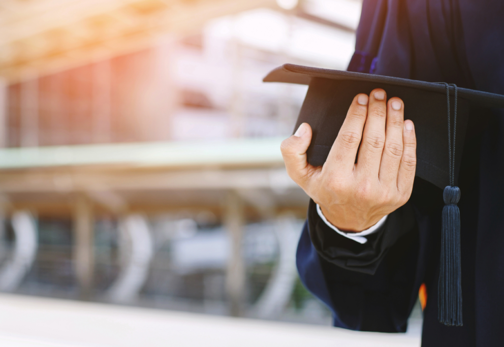 Become an International Financial Reporting Standards Expert